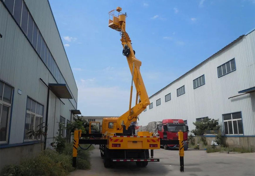 國六東風天錦28米高空作業(yè)車