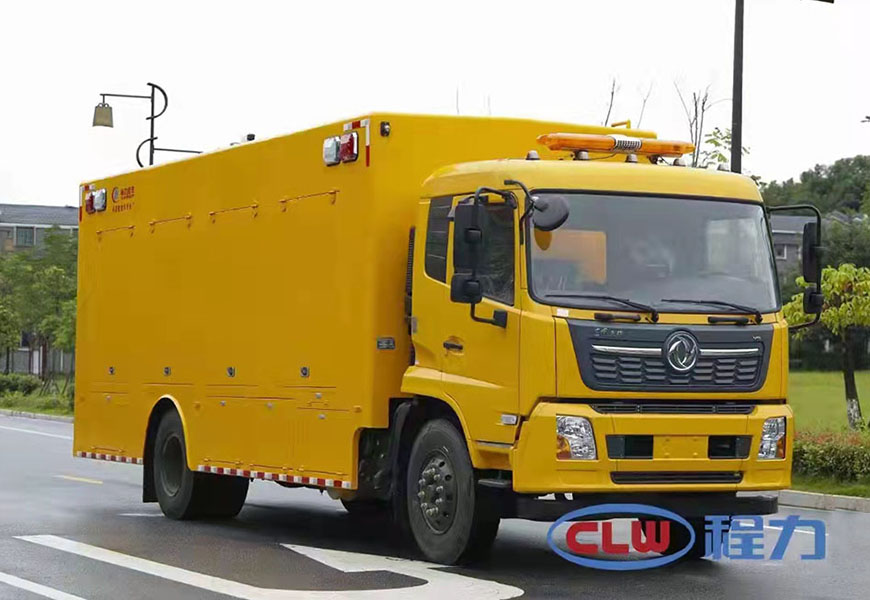 東風(fēng)天錦排水搶險救援車
