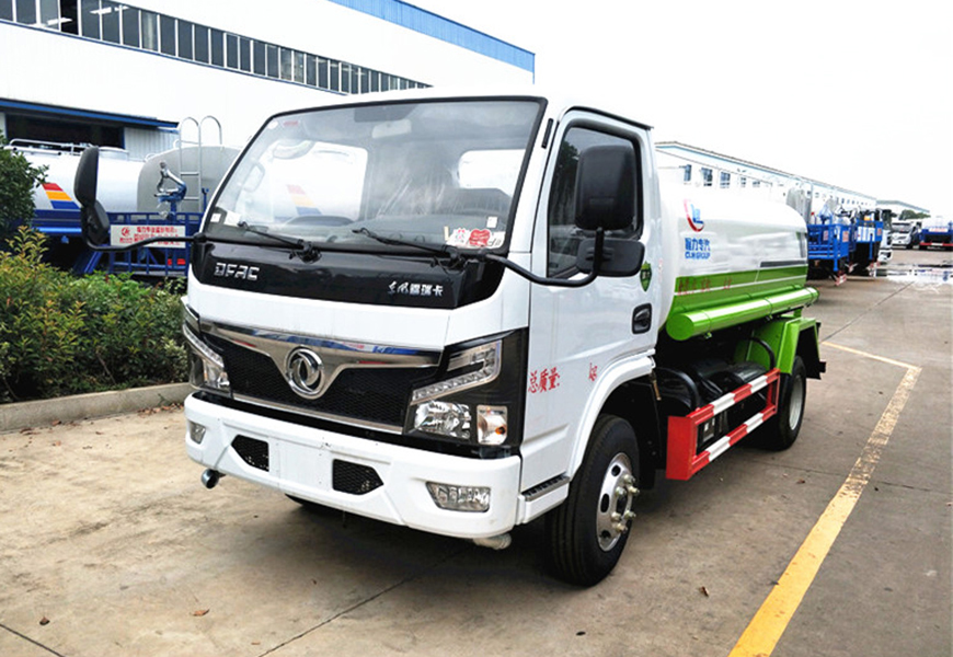 東風(fēng)福瑞卡5方灑水車(國(guó)六)